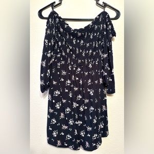 Women floral sun dress with pockets and off the shoulder sleeves